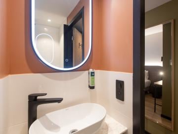 Logis Hôtel de Port d'Alon