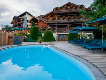Hôtel les Bas Rupts, Singuliers Hotels