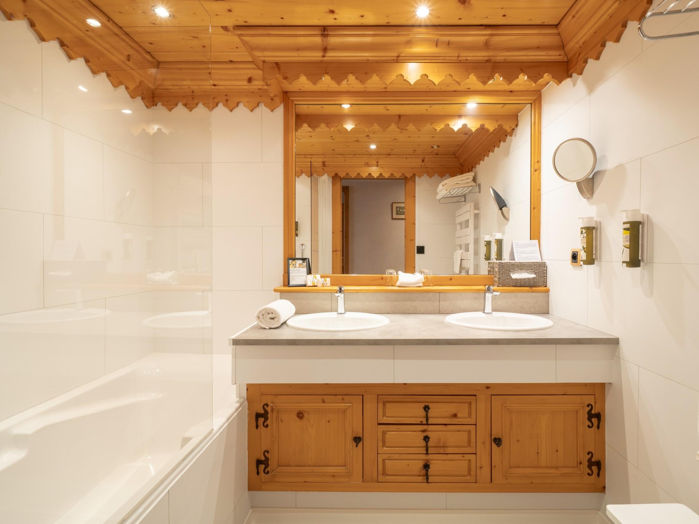 Hôtel Les Bas-Rupts, Singuliers Hôtel