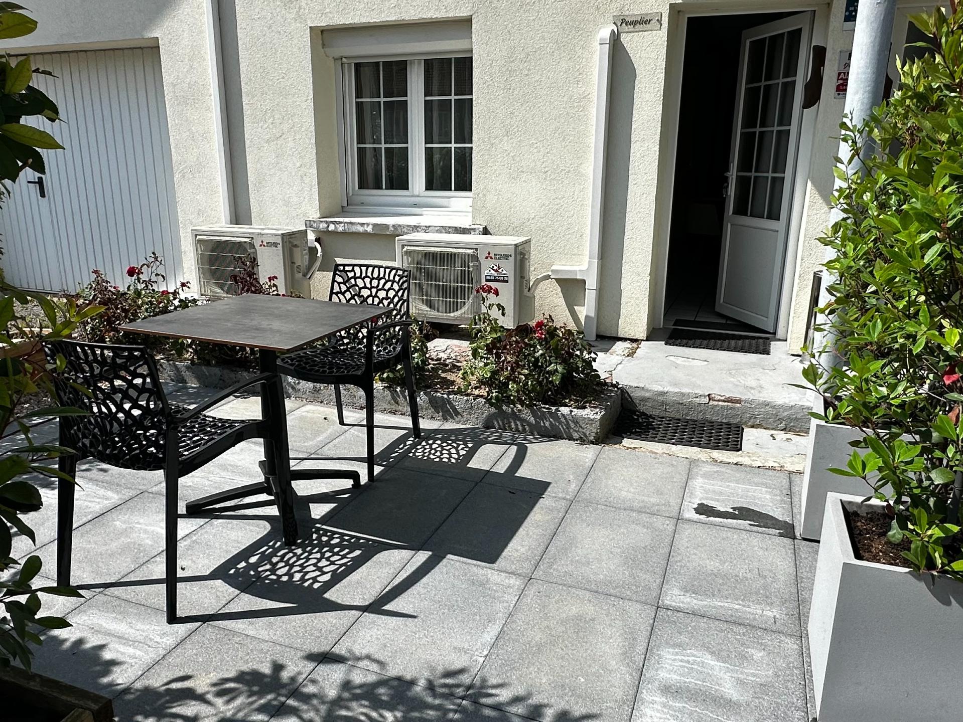 Logis Hôtel Blue Garden