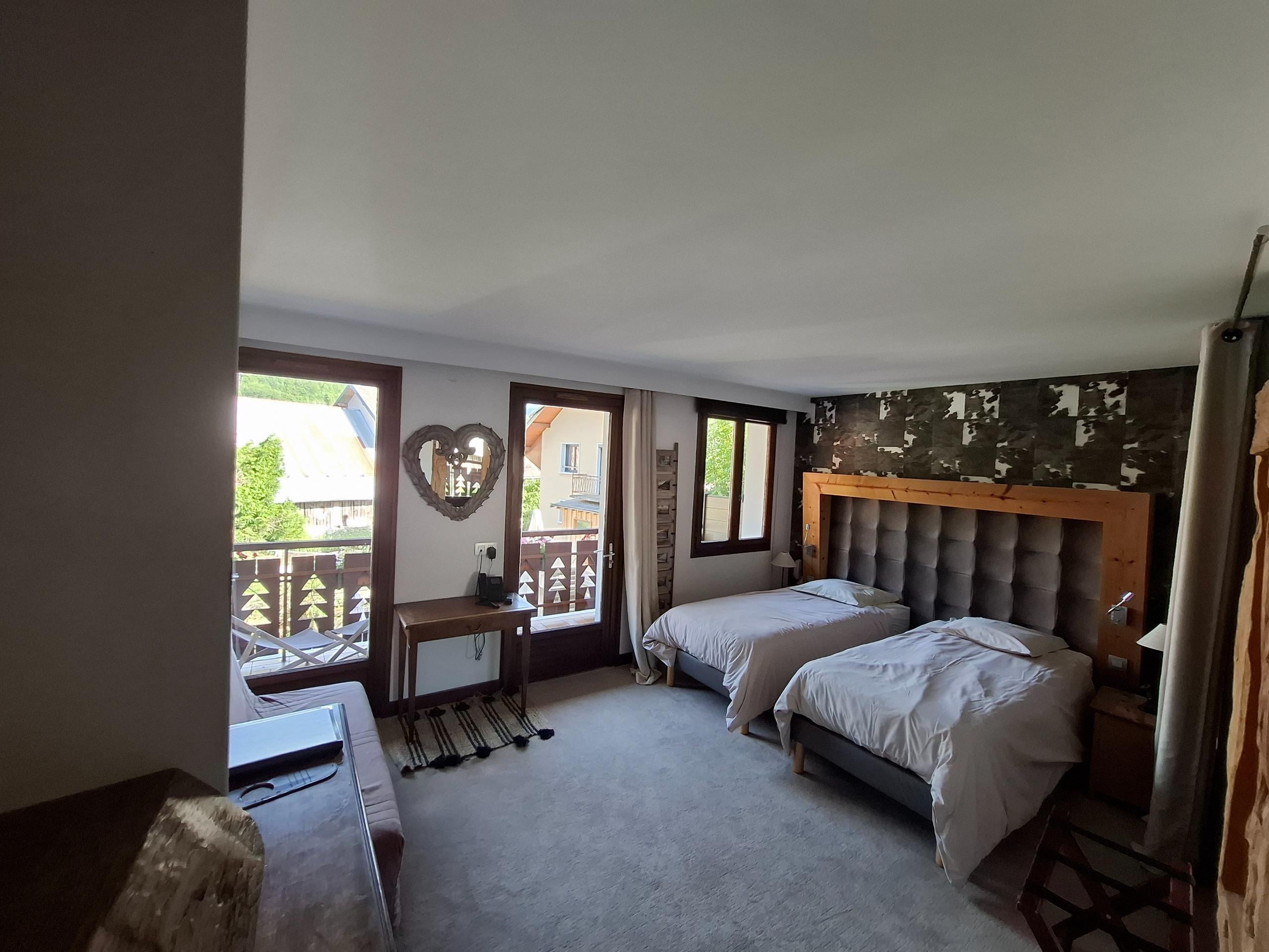 Logis Hôtel Auberge les Clarines