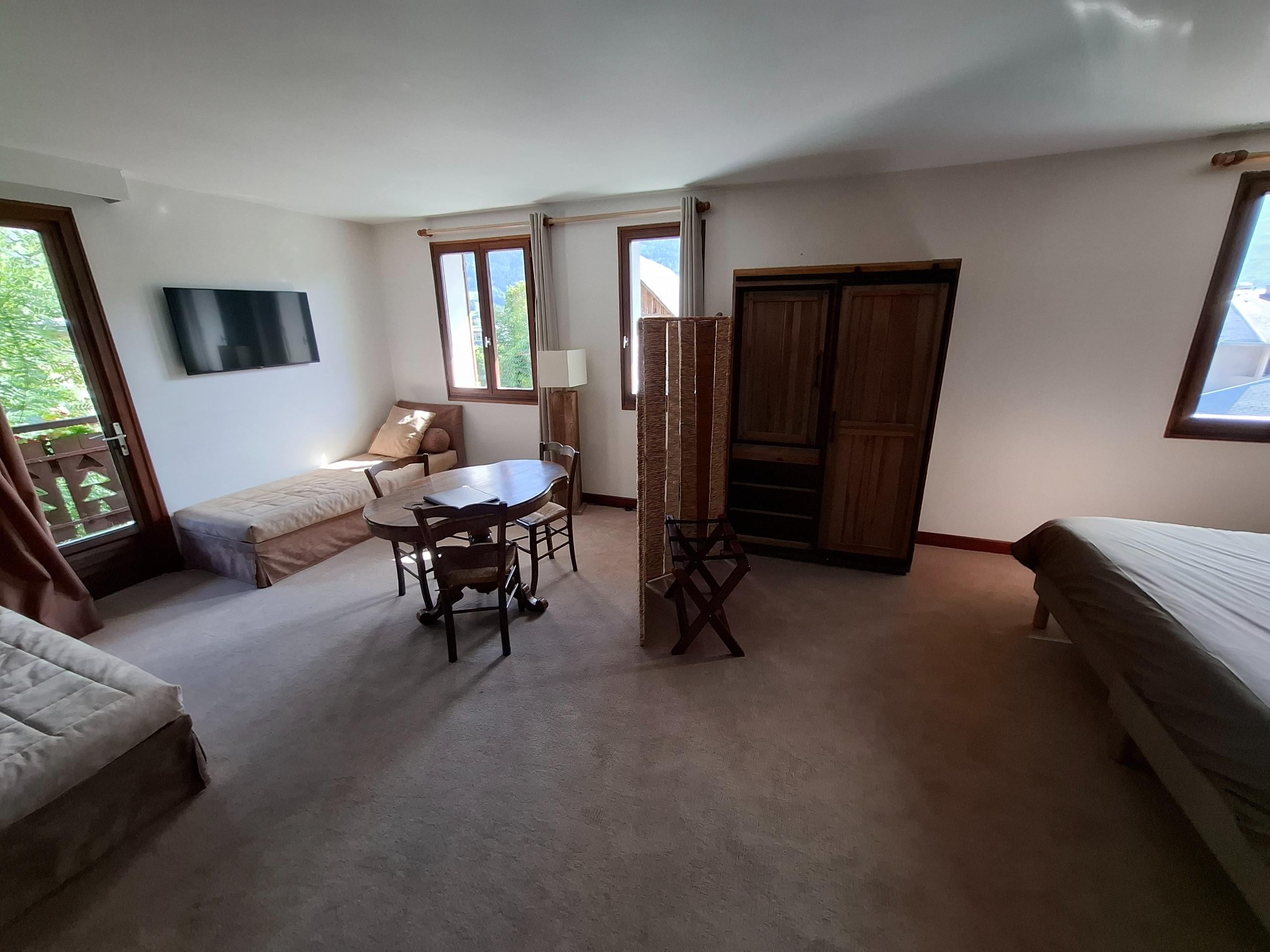 Logis Hôtel Auberge les Clarines