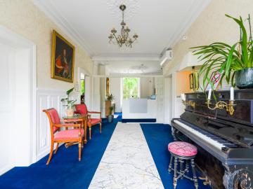 Logis Hôtel les Maréchaux