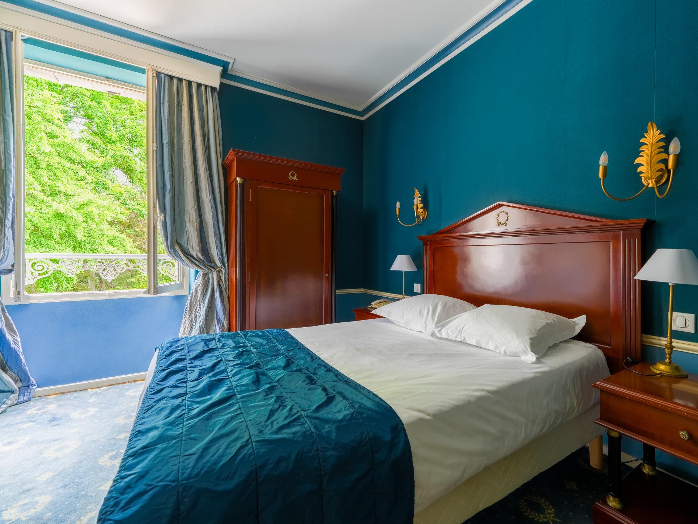 Logis Hôtel les Maréchaux