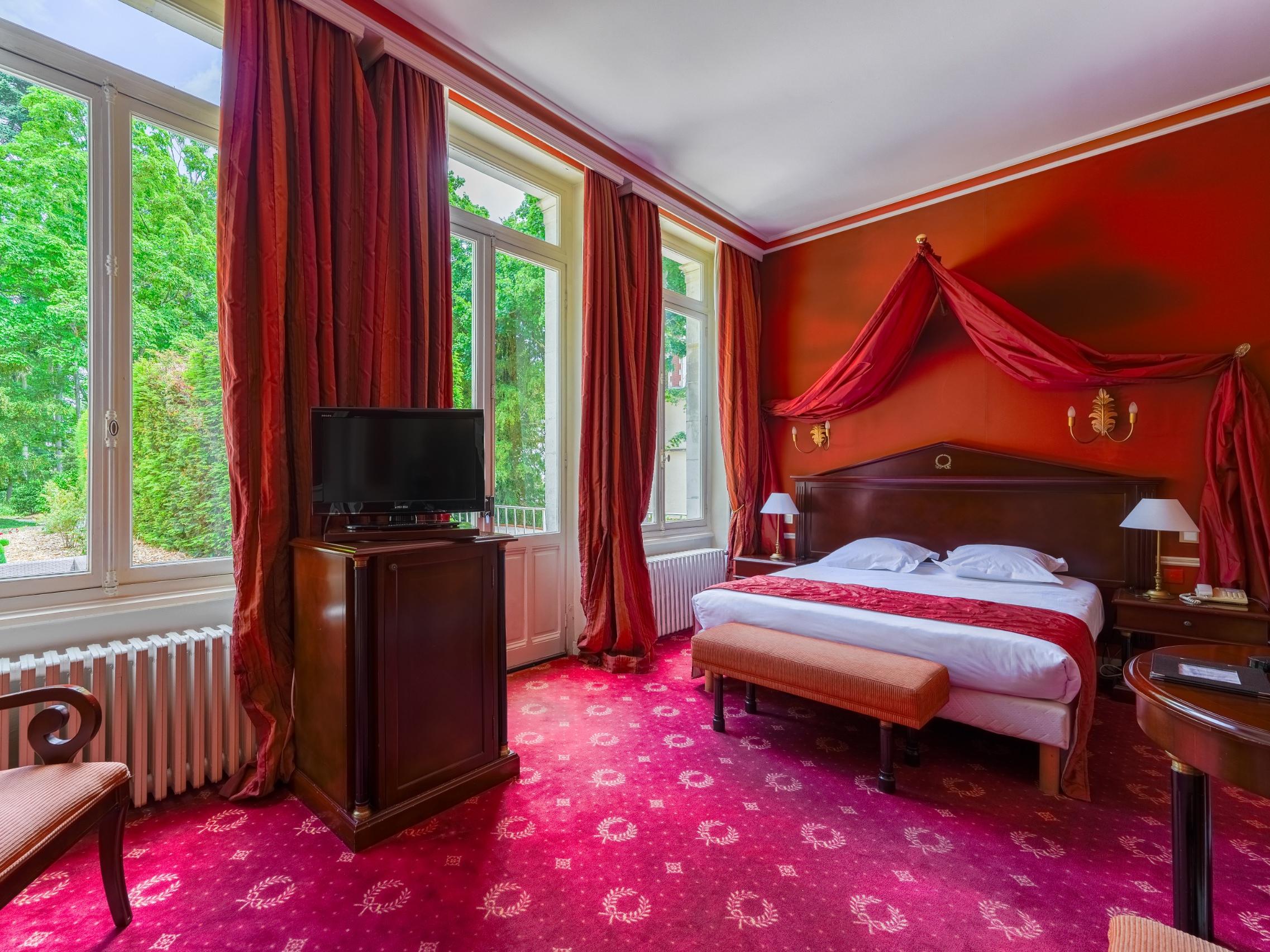 Logis Hôtel les Maréchaux