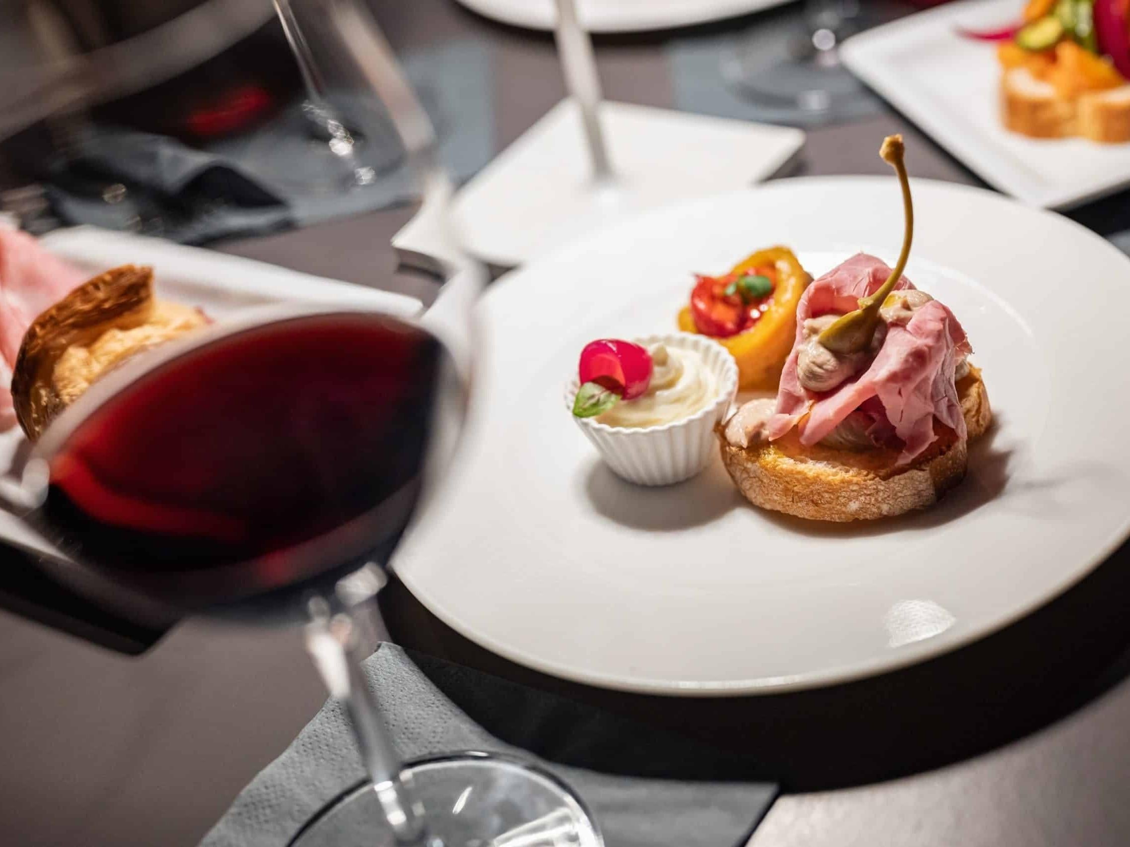 Teritoria Hôtel Uve Rooms & Wine Bar