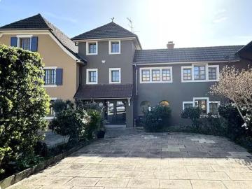 Logis Hôtel Domaine de la Bohême chez Delphine Wespiser