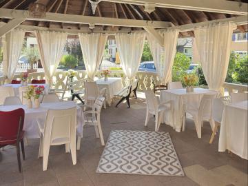 Logis Hôtel Domaine de la Bohême chez Delphine Wespiser