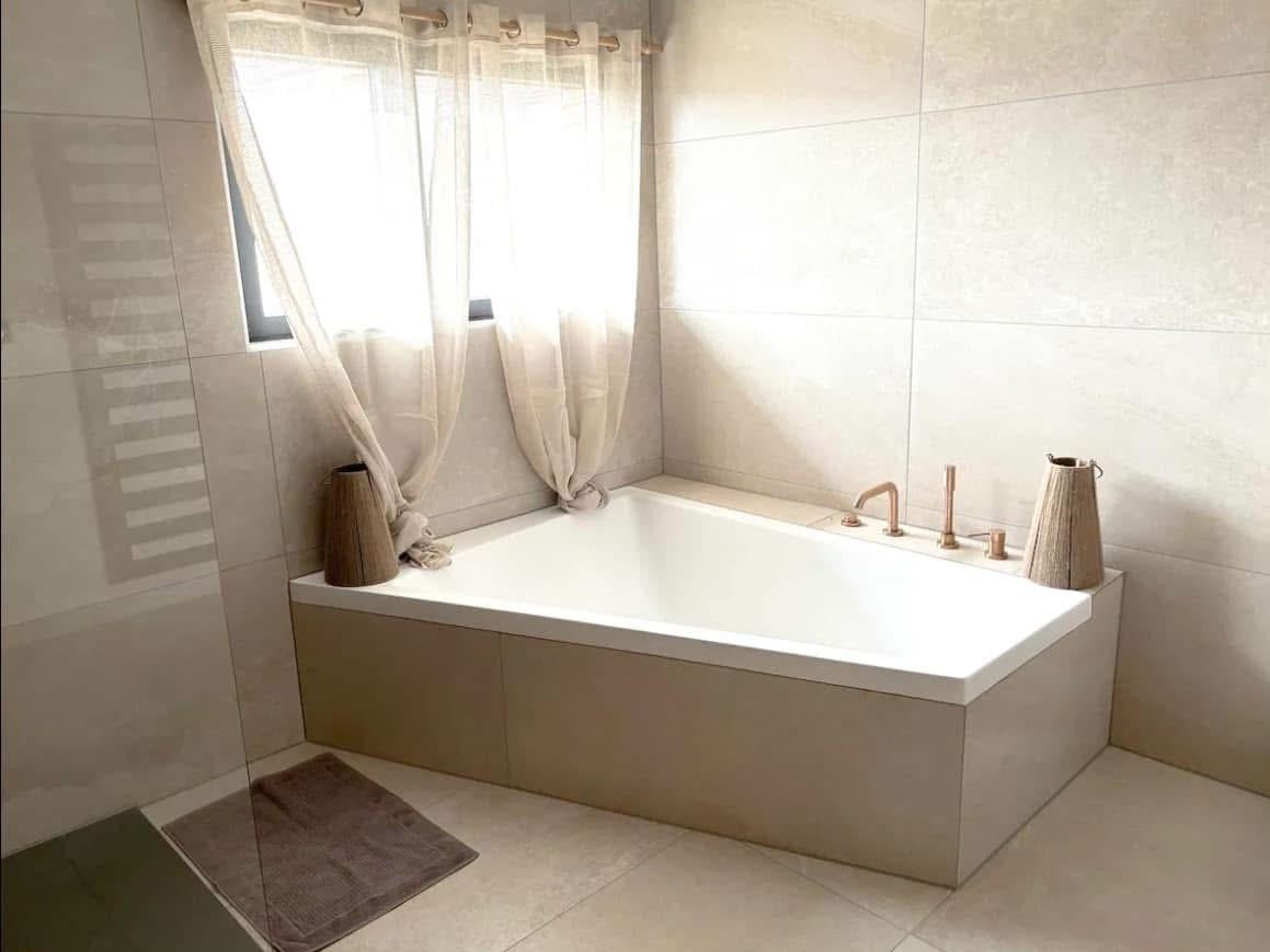 Logis Hôtel Domaine de la Bohème chez Delphine Wespiser