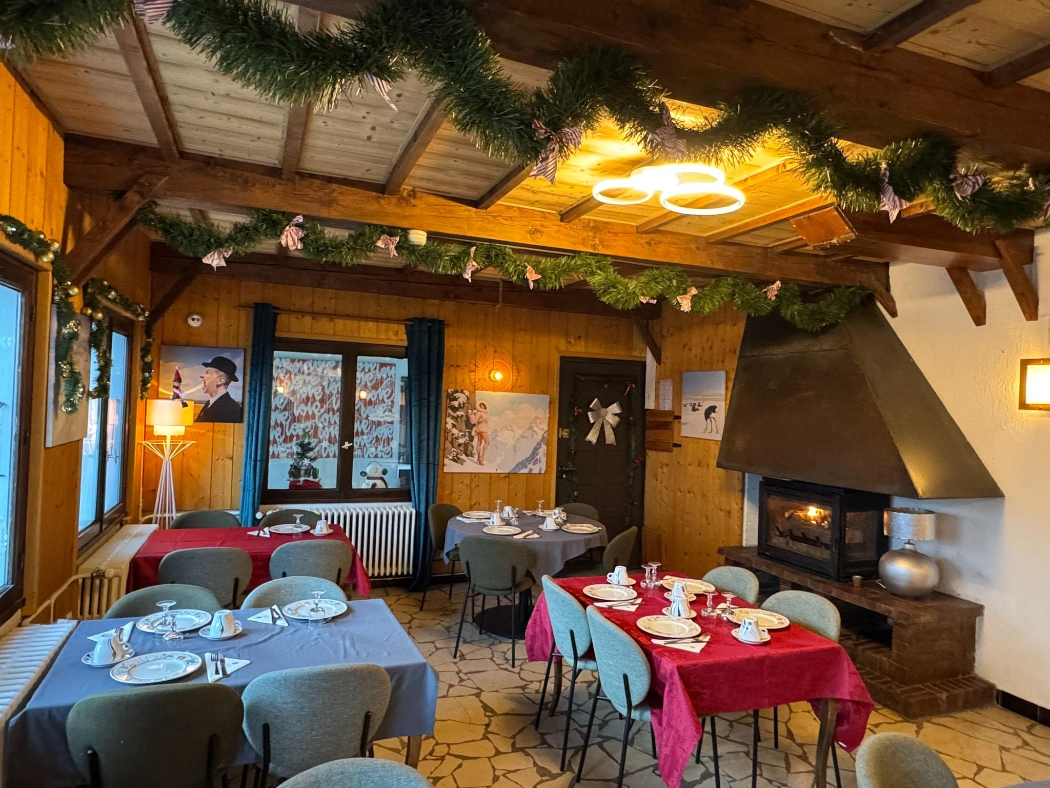 Logis Hôtel le Cairn