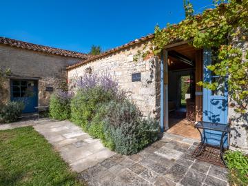 Demeures & Châteaux le Portail en Marais Poitevin