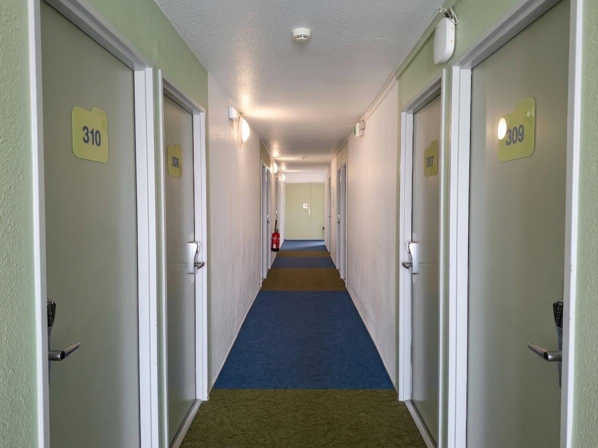 Cit\'Hotel Rosea\'s