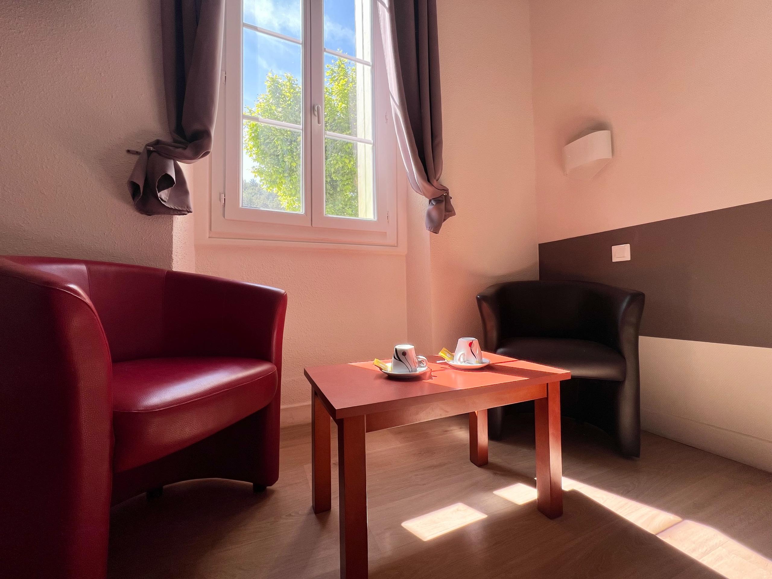 Logis Hôtel des Thermes