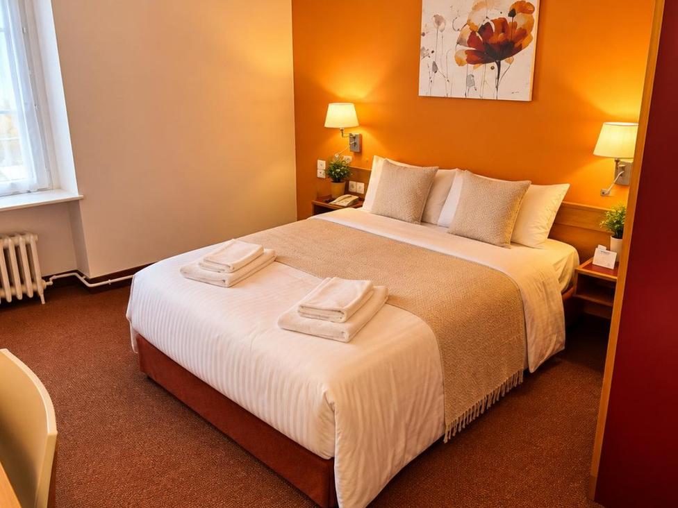 Logis Hôtel le 120