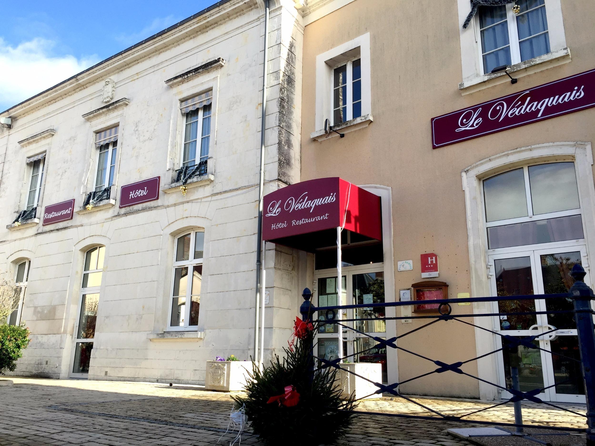 Logis Hôtel le Védaquais