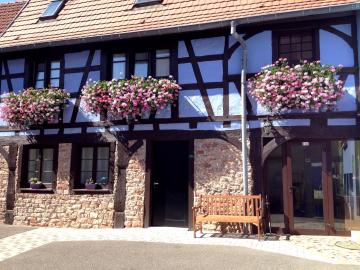 Les Chambres du Marlenberg - le-clos-jeannon-salons-et-espace-de-detente-villers-les-nancy-065901