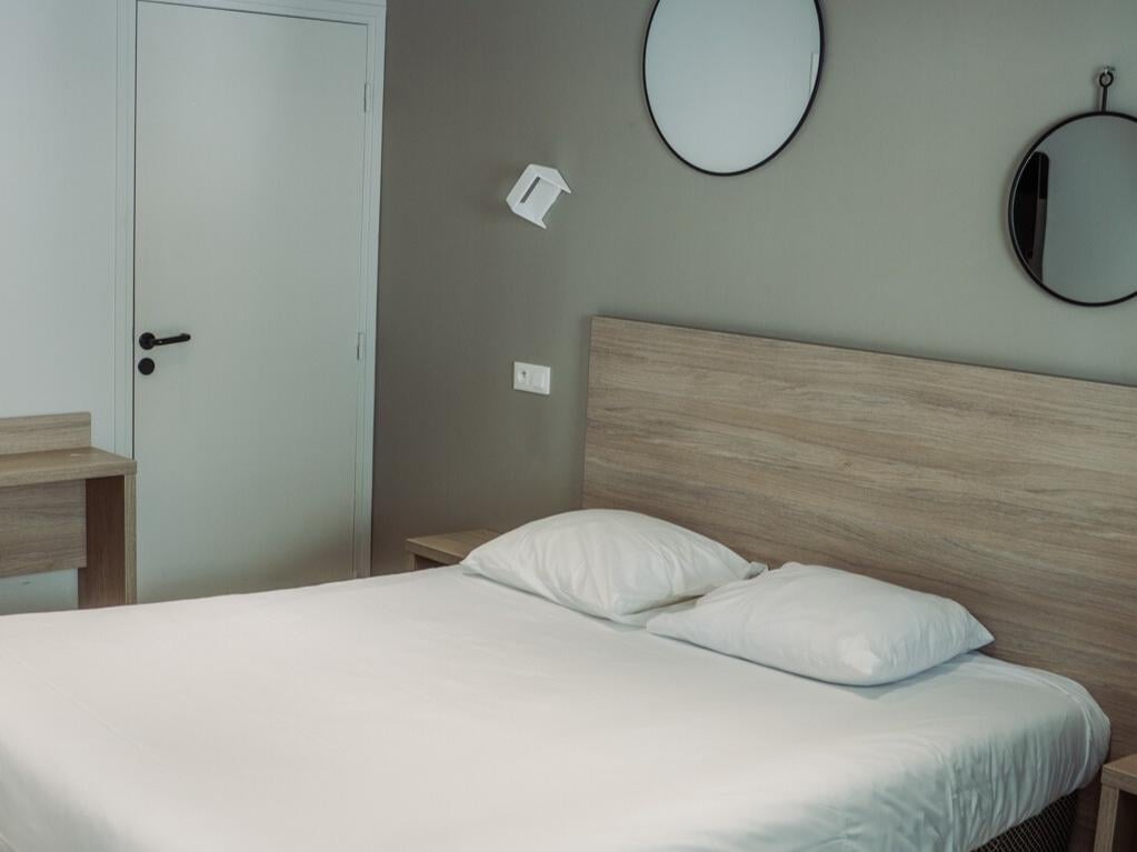 Logis Hôtel de la Place