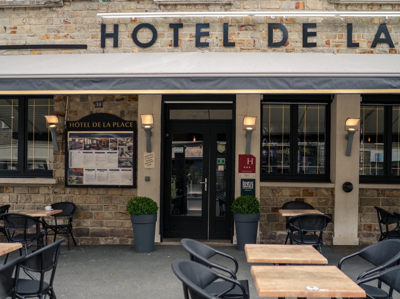 Logis Hôtel de la Place