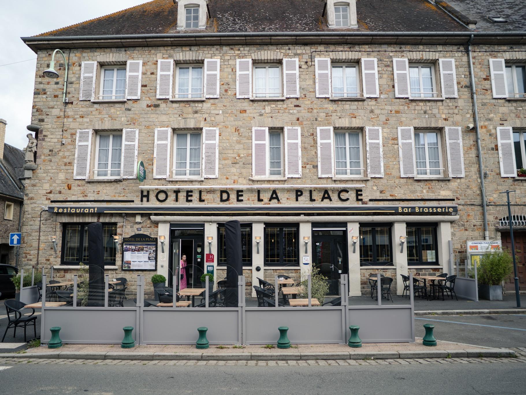 Logis Hôtel de la Place