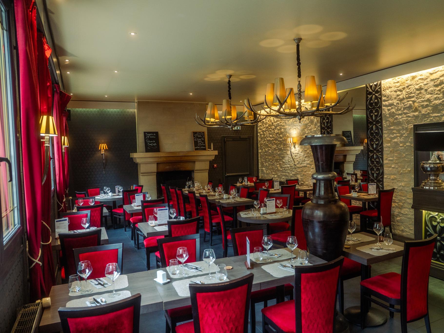 Logis Hôtel de la Place