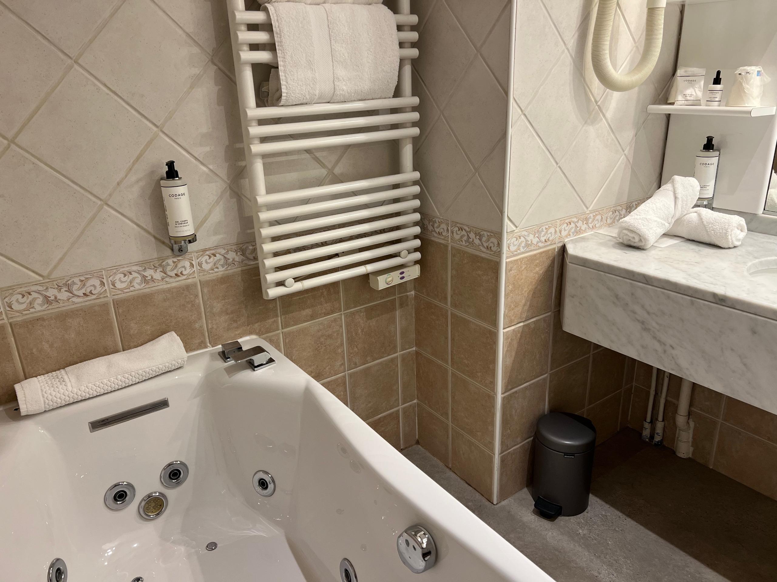 Logis Hôtel le Trophée Boutique Hôtel Spa