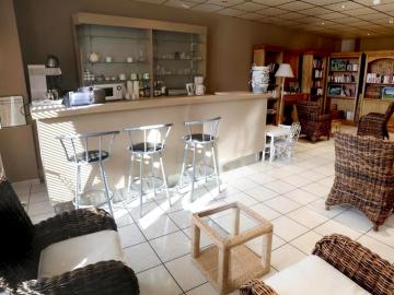 Logis Hôtel Louise de Savoie