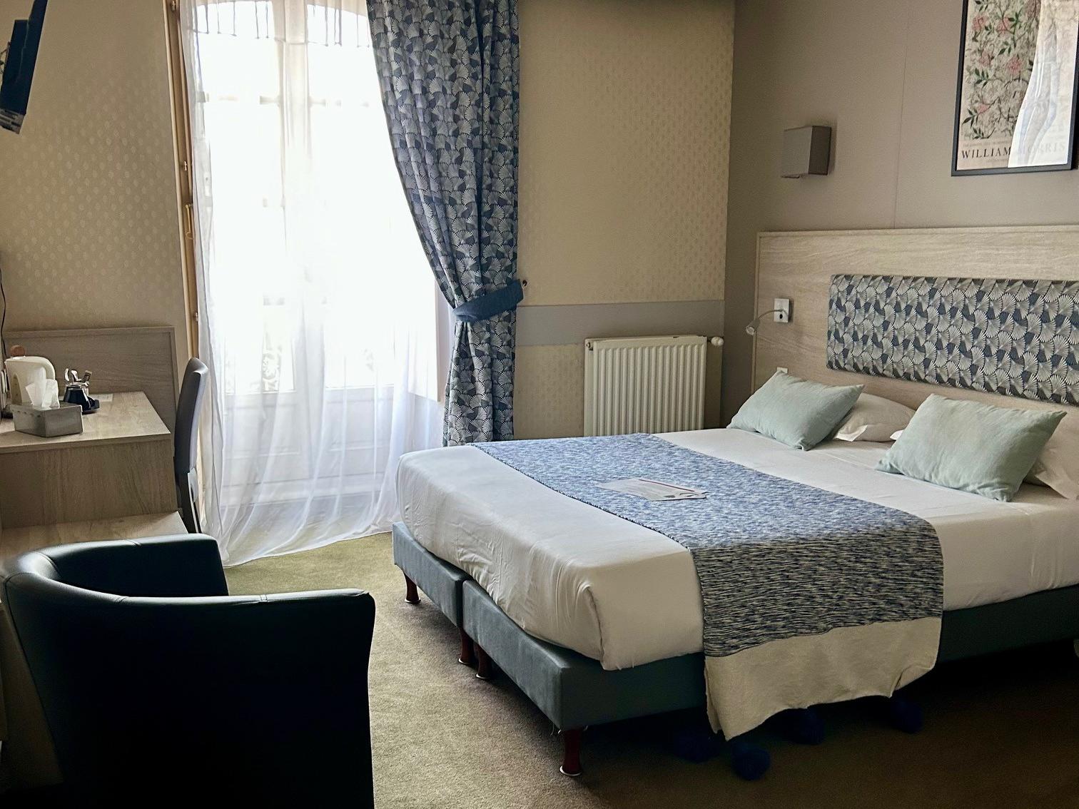 Cit\'Hotel le Challonge