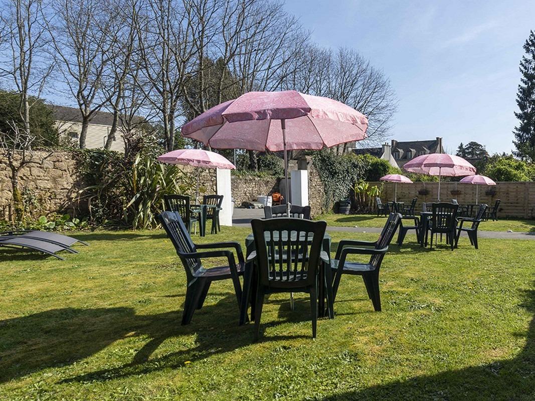 Logis Hôtel Auberge du Cheval Blanc