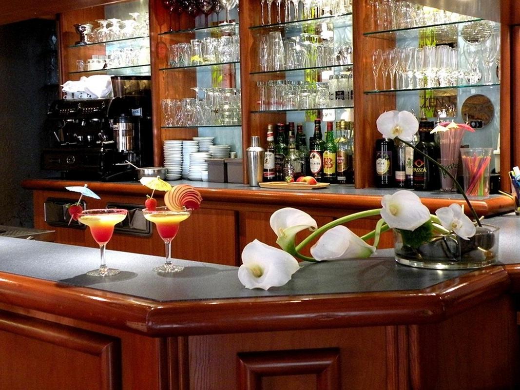 Logis Hôtel Auberge du Cheval Blanc