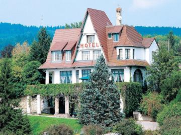 Logis Hostellerie Du Château Das Hôtel Logis Baume Les - 