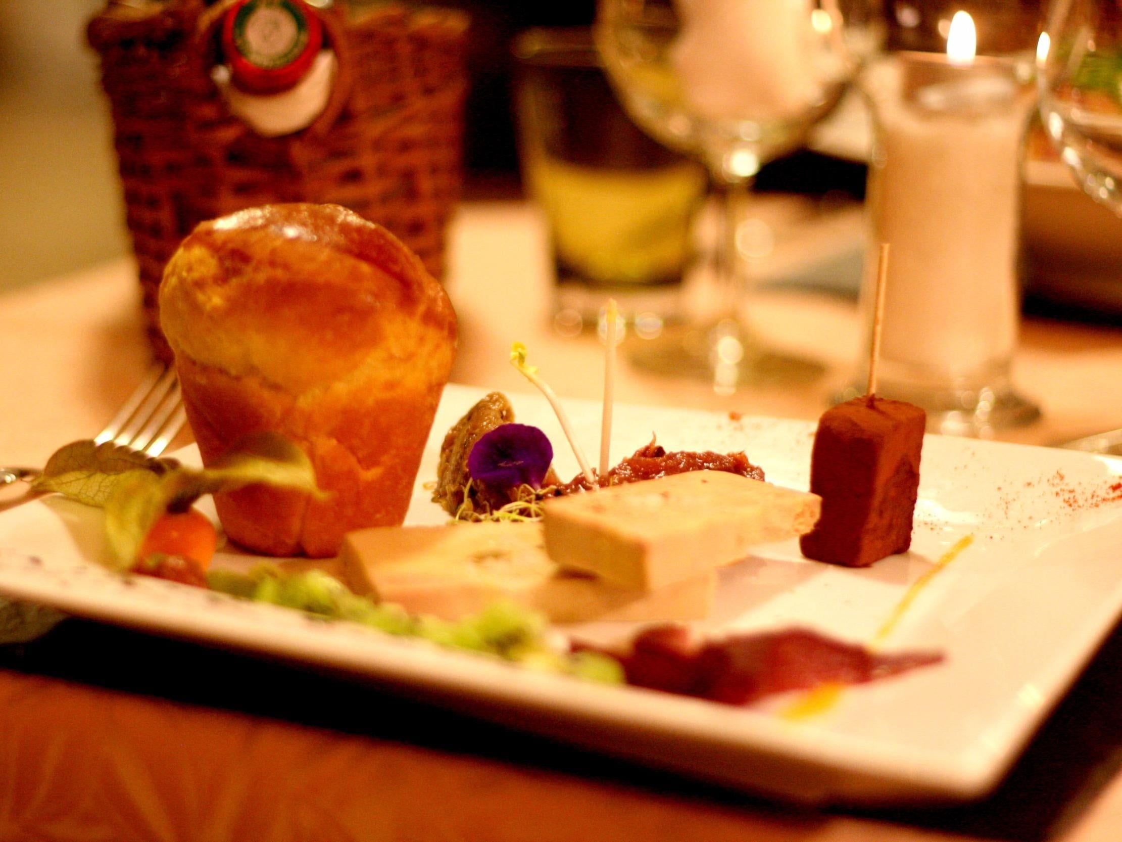 Logis Hôtel Aster Rest. Aux Arcades