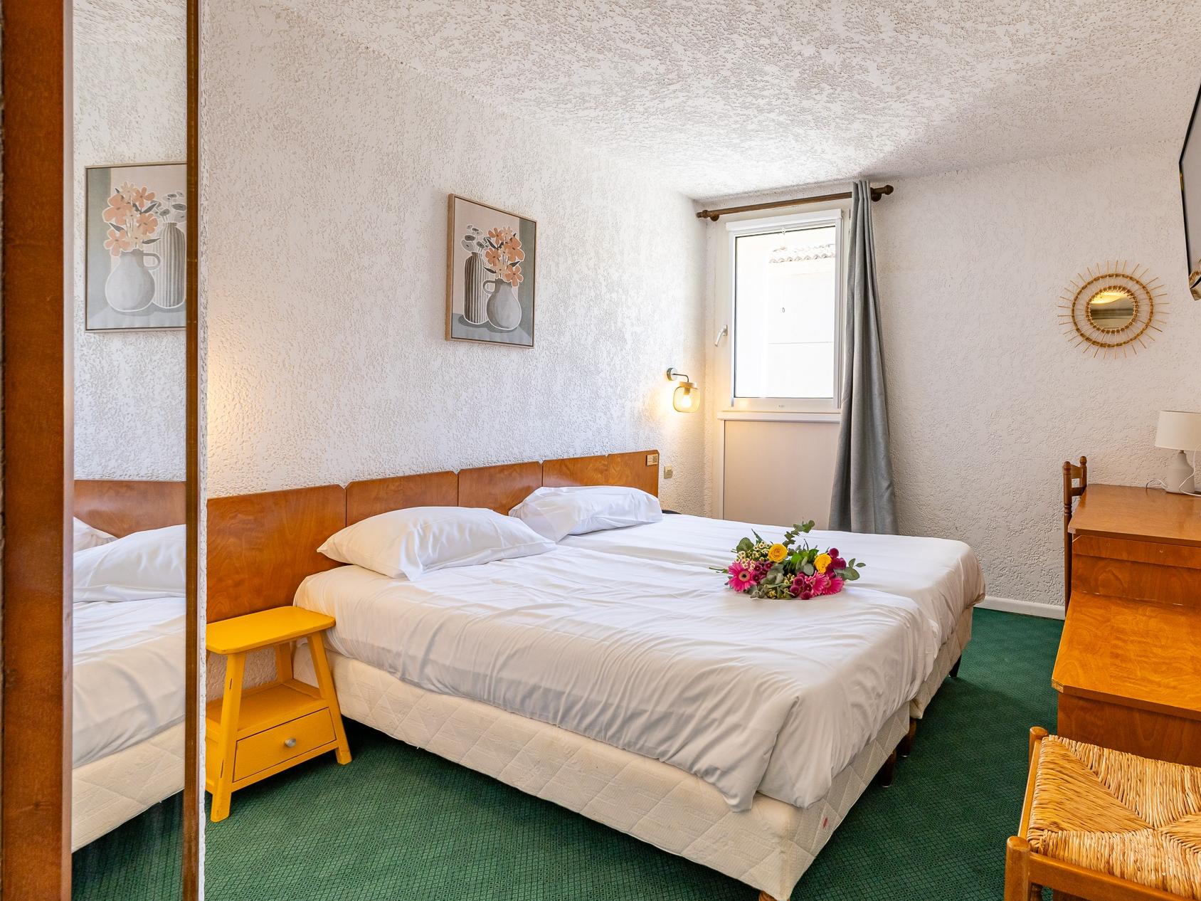 Logis Hôtel Héraclée