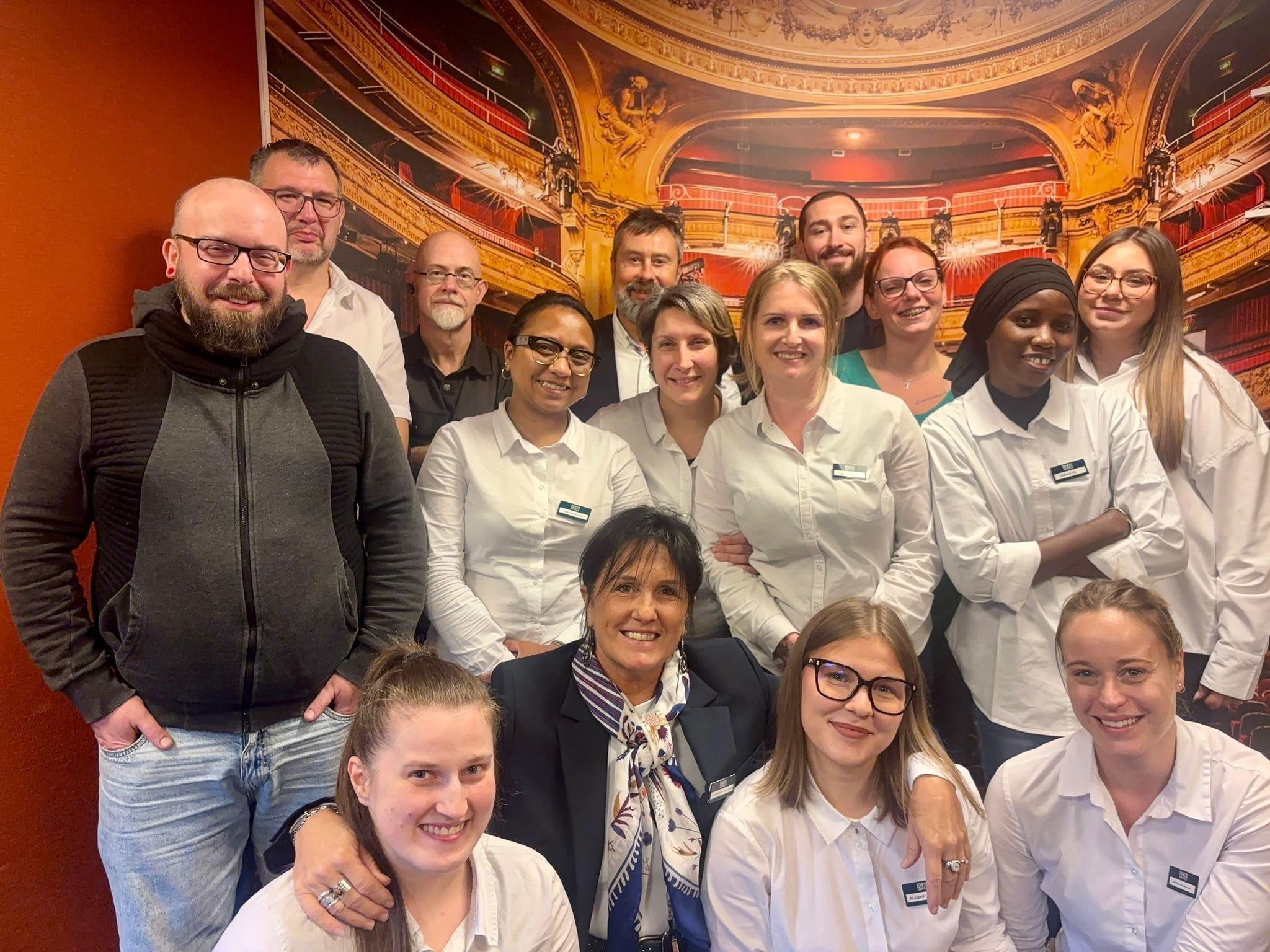 Logis Hôtel des Acacias Lille Neuville en Ferrain