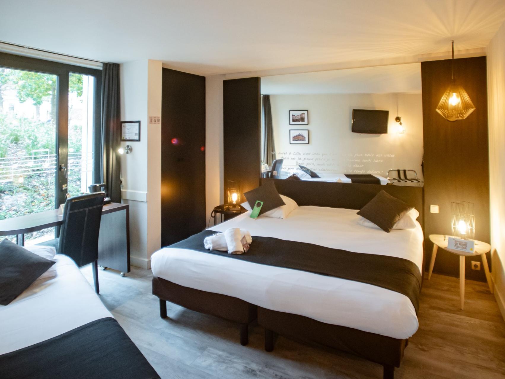 Logis Hôtel des Acacias Lille Neuville en Ferrain