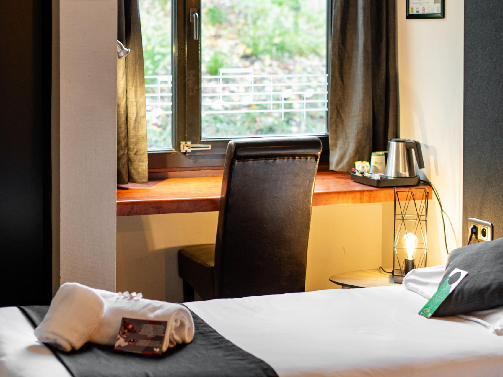 Logis Hôtel des Acacias Lille Neuville en Ferrain