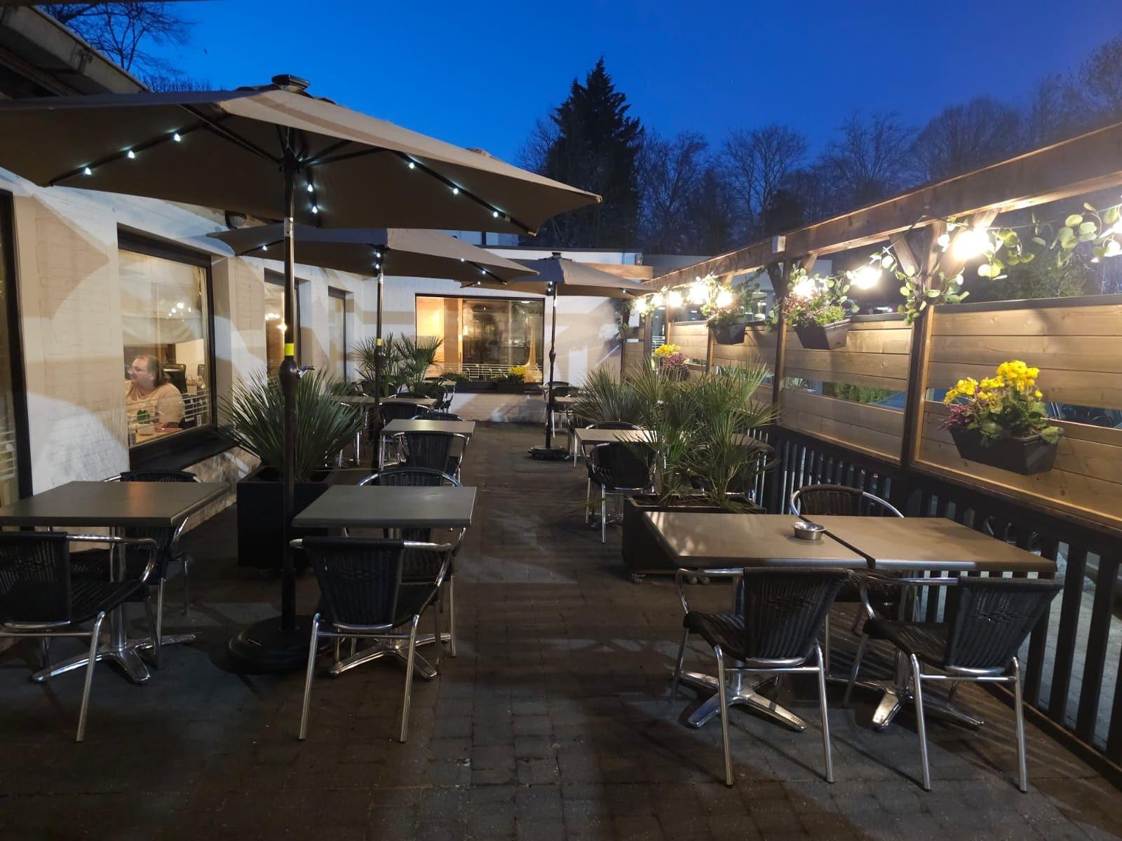 Logis Hôtel des Acacias Lille Neuville en Ferrain