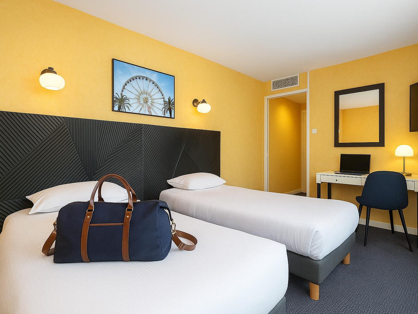 Cit\'Hotel Logis de Brou