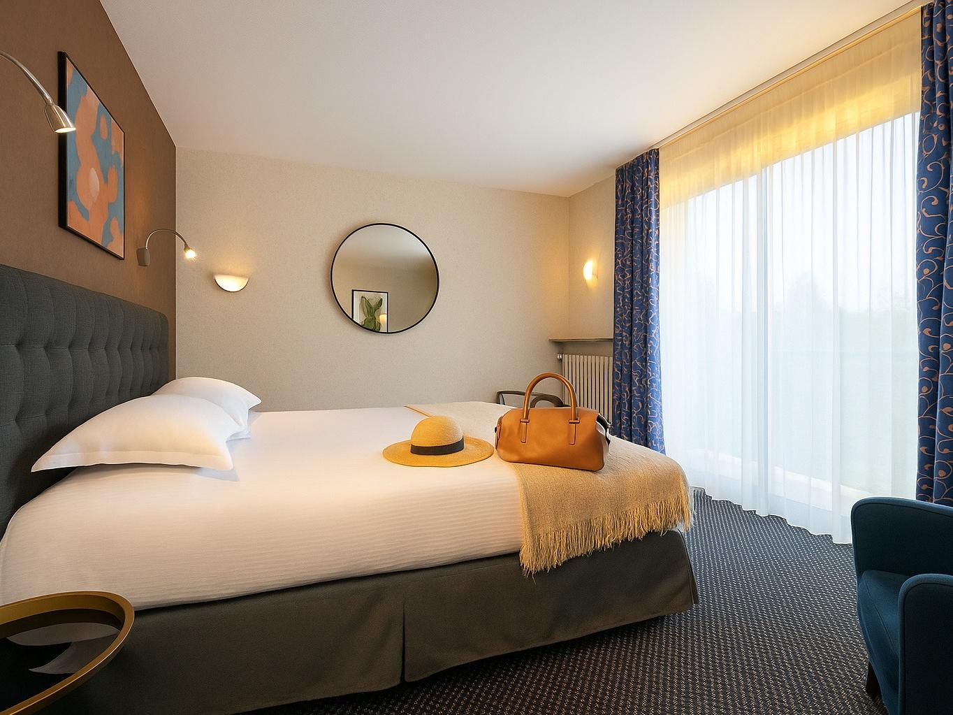 Cit\'Hotel Logis de Brou