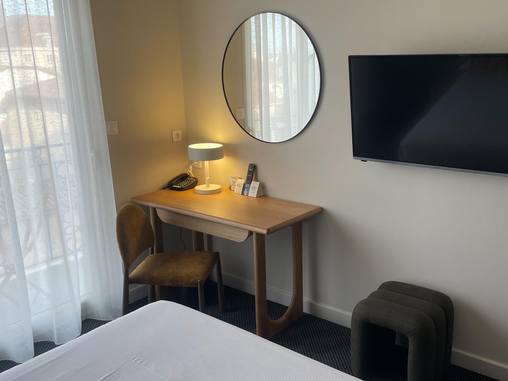 Cit\'Hotel Logis de Brou