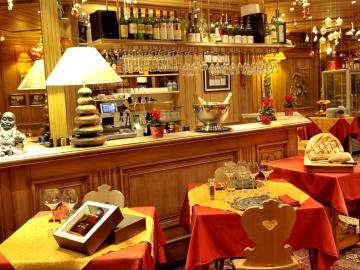 Logis Hôtel les Pins