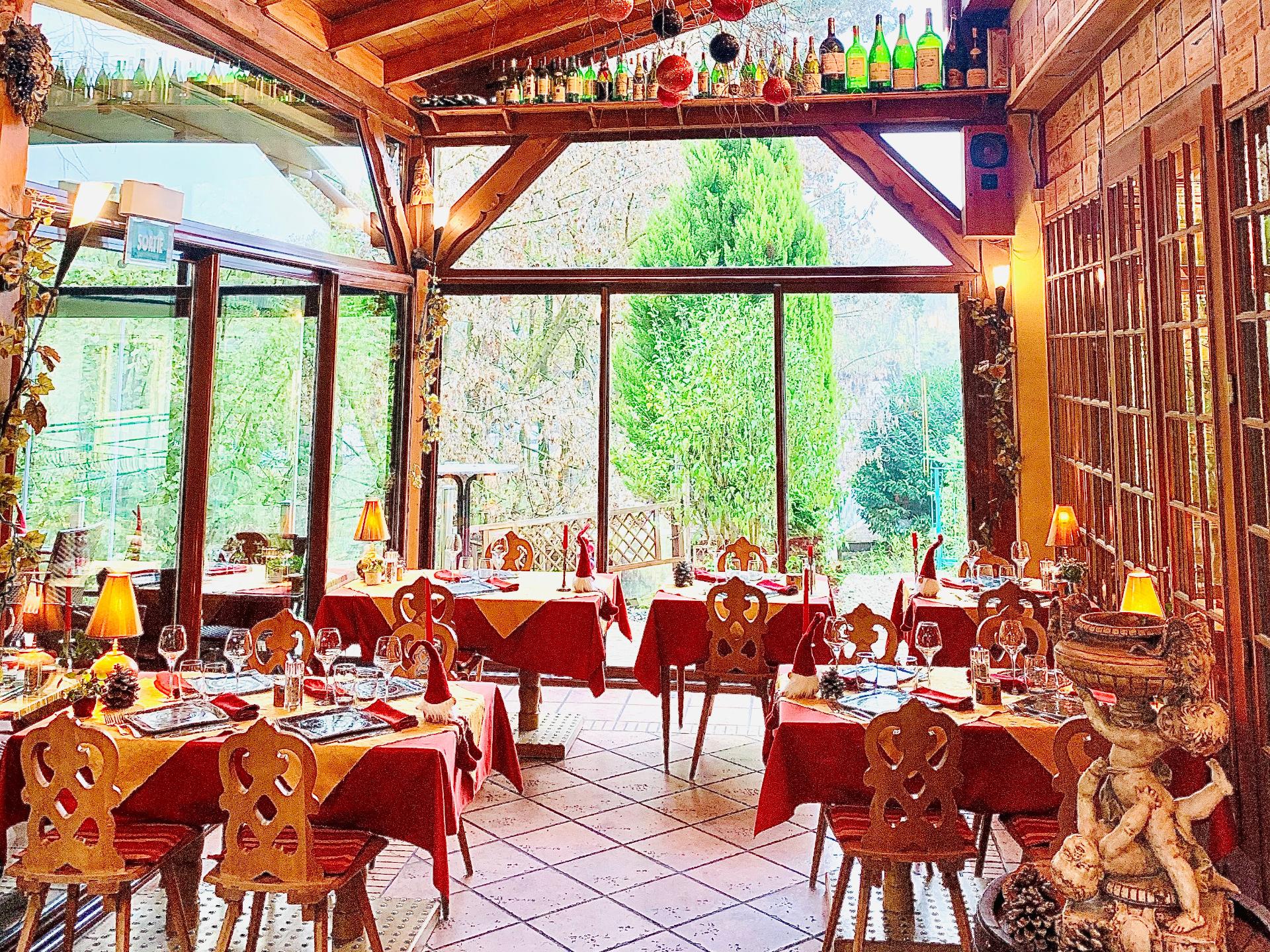 Logis Hôtel les Pins