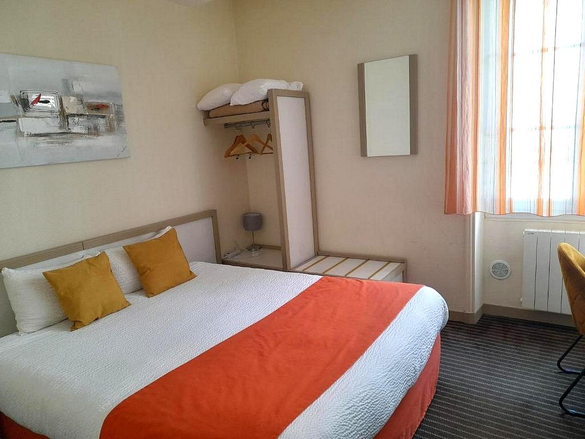 Logis Hôtel la Résidence