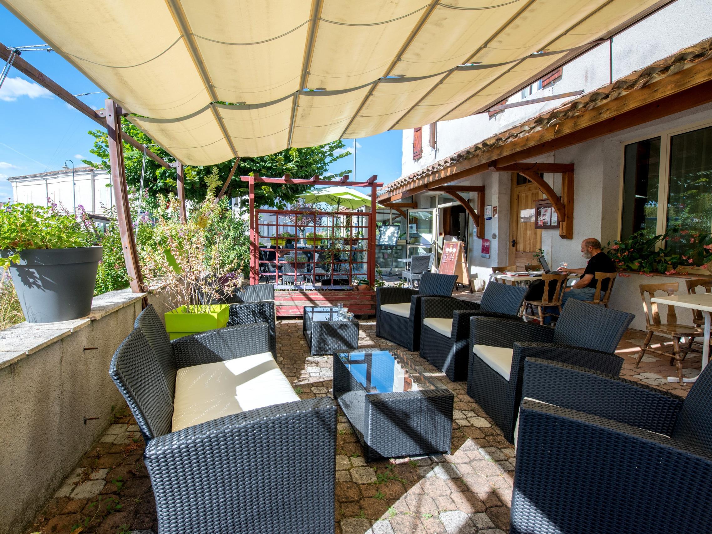 Logis Hôtel les Voyageurs
