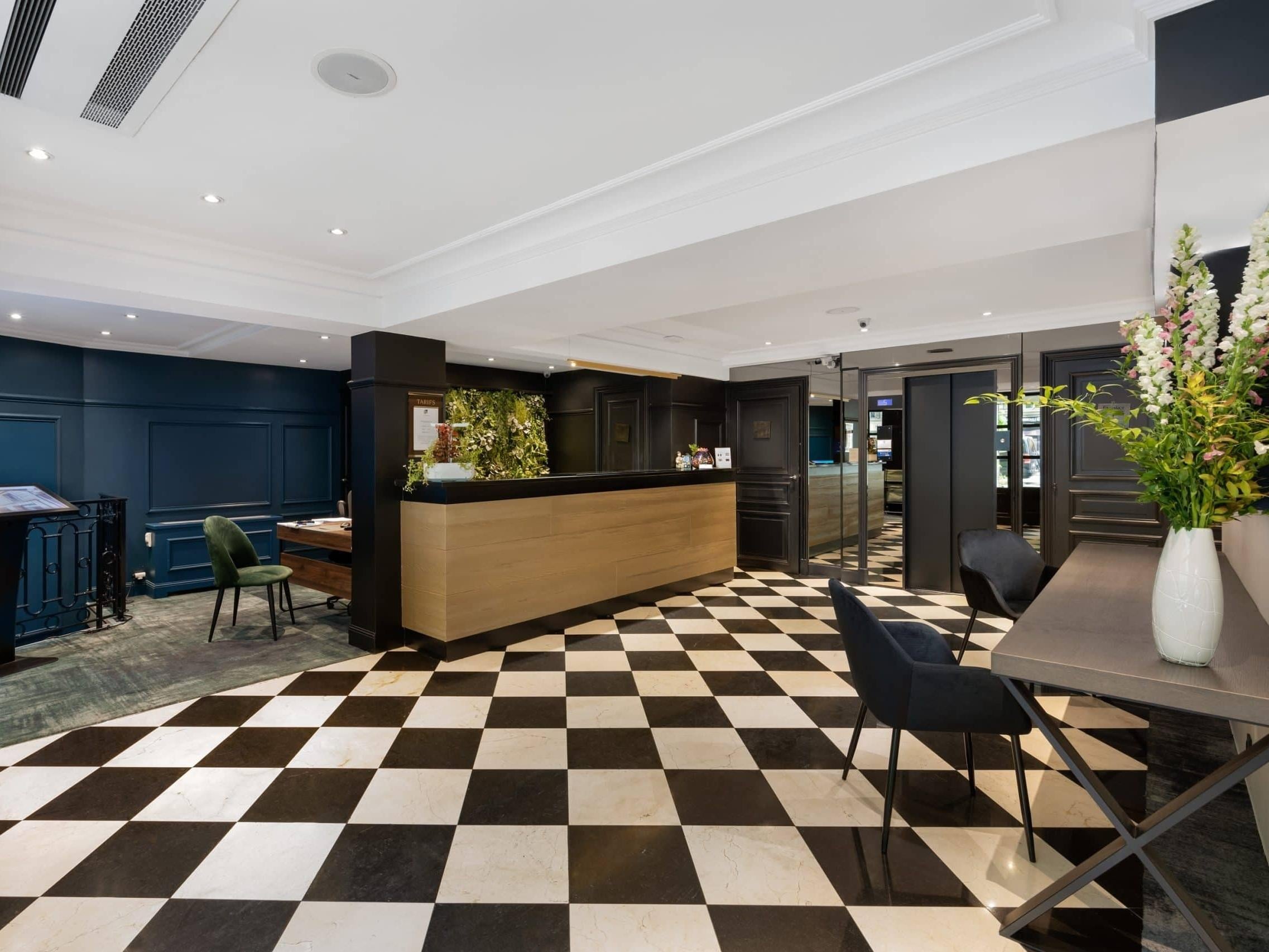 Teritoria Hôtel le Royal Rive Gauche