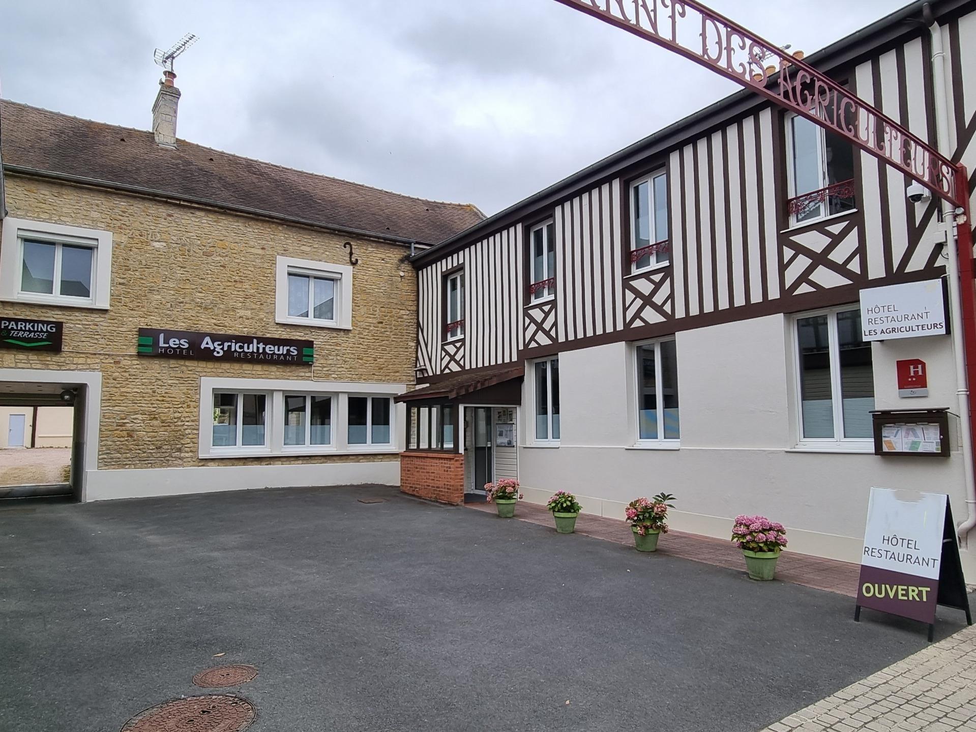 Logis Hôtel les Agriculteurs