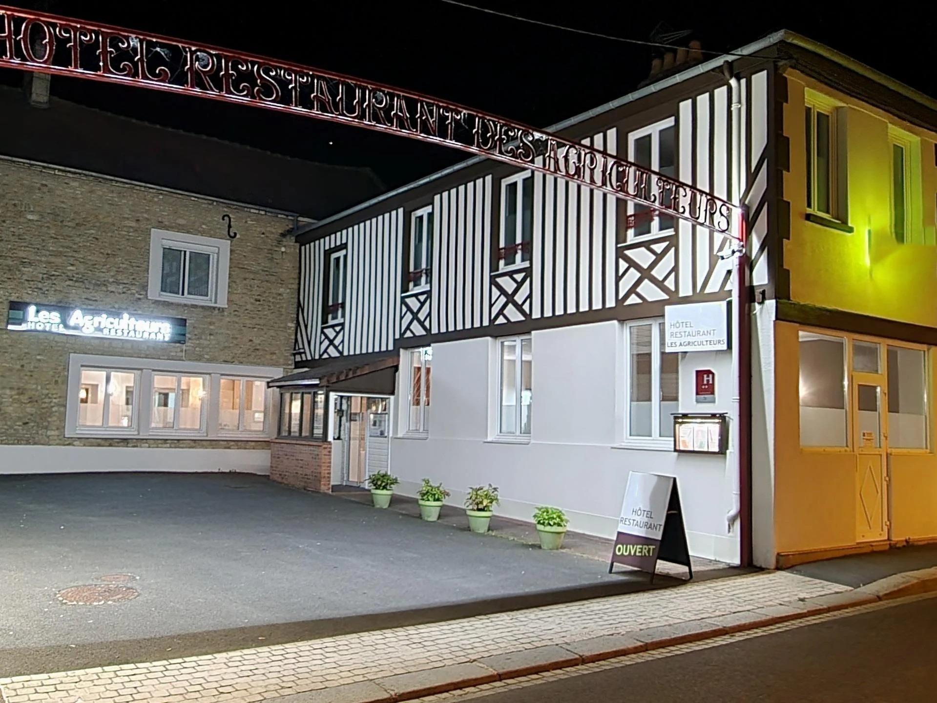 Logis Hôtel les Agriculteurs