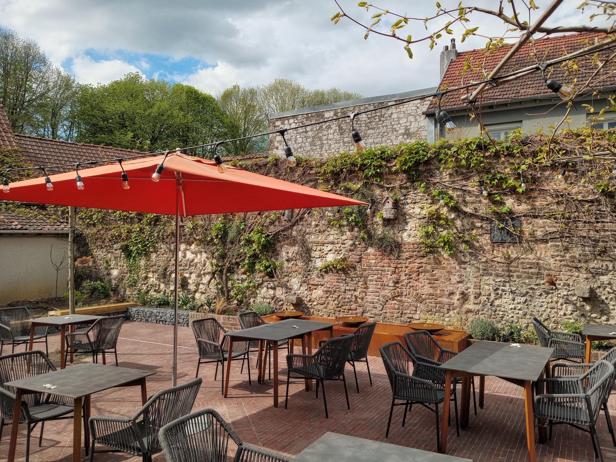 Logis Hôtel les Hauts de Montreuil