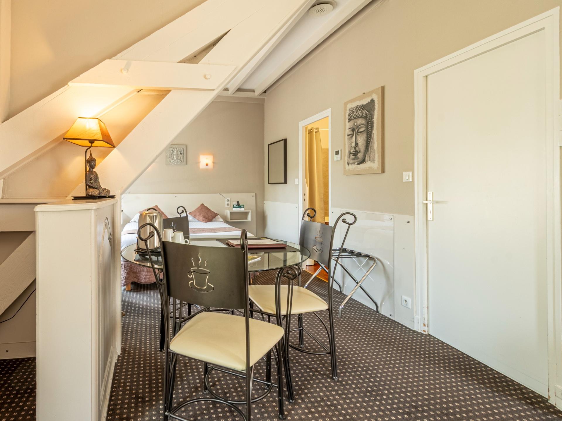 Logis Hôtel la Thomasse