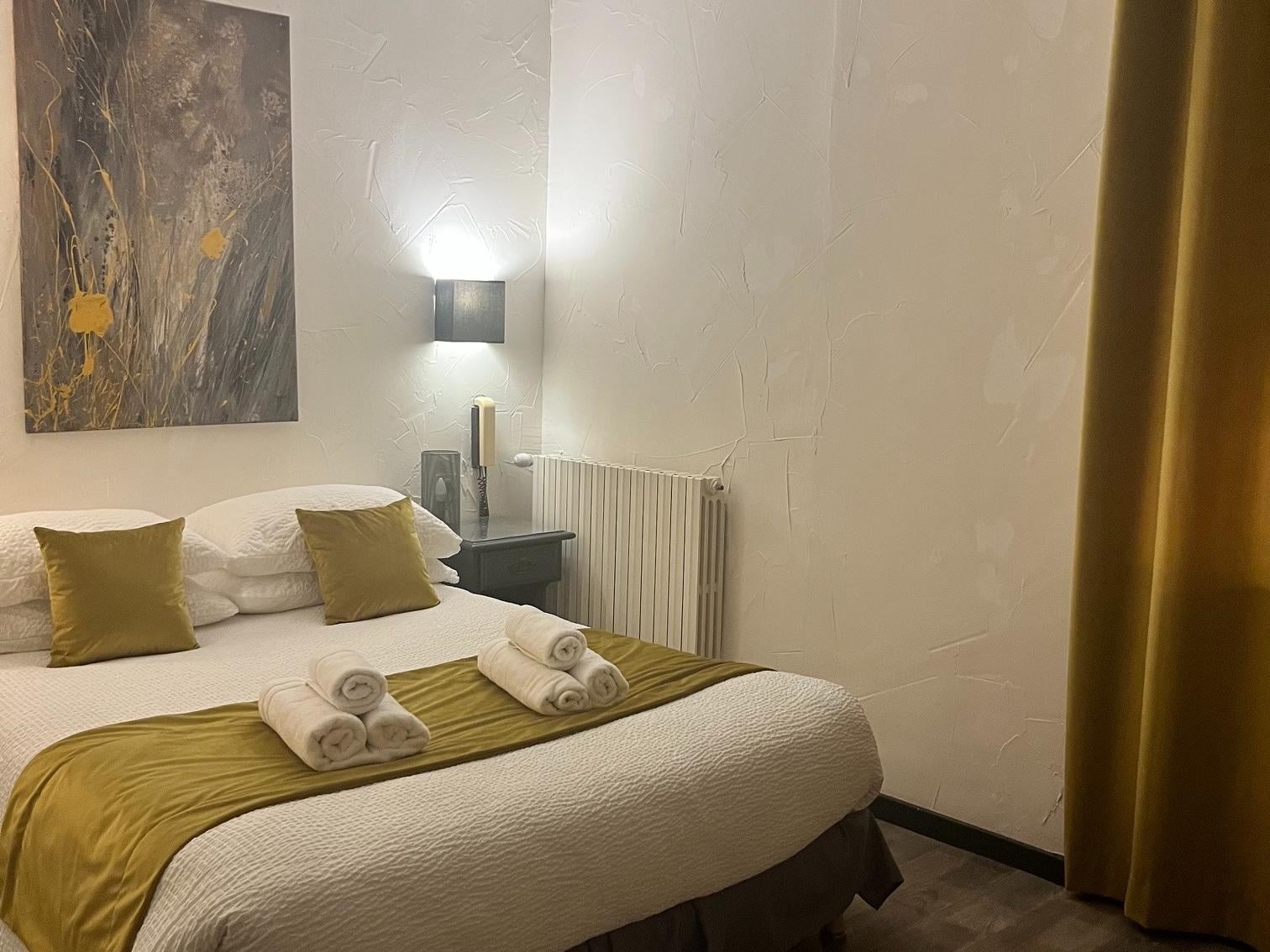 Logis Hôtel l\'Escale des Alpilles