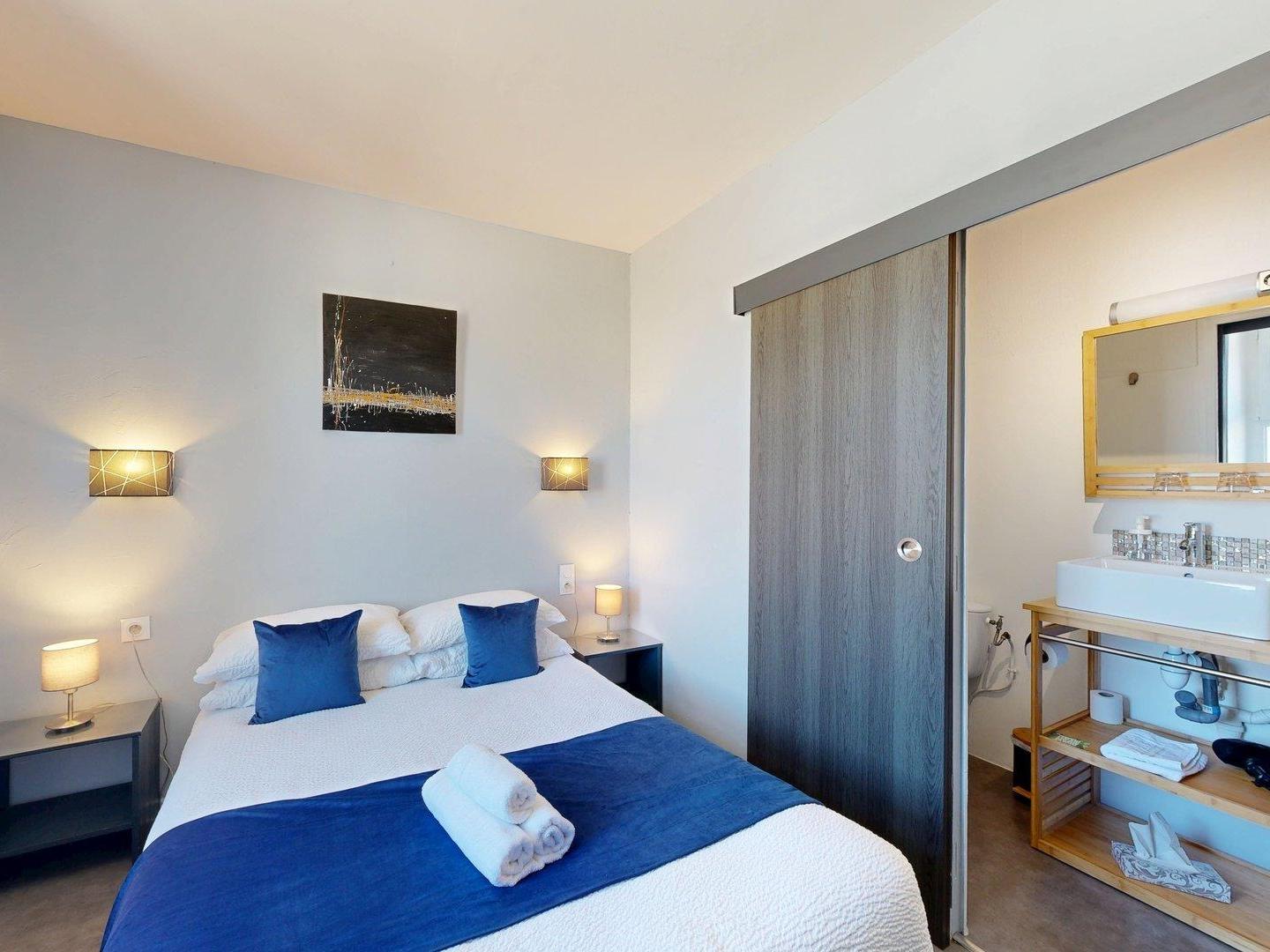 Logis Hôtel l\'Escale des Alpilles